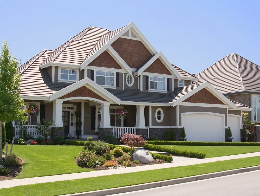 How Long Should You Wait Before Repainting Your Home’s Exterior?