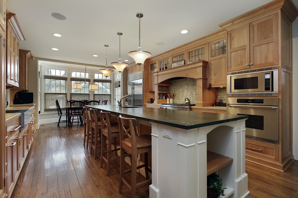 Replace or Repaint Your Kitchen Cabinets