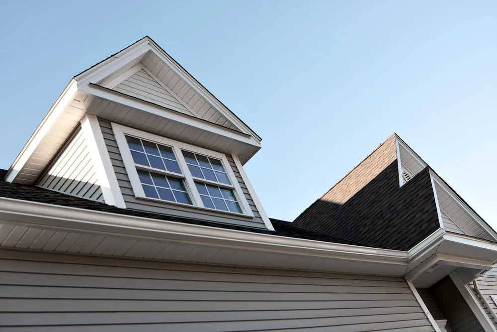 How to Repaint Your Soffit and Fascia